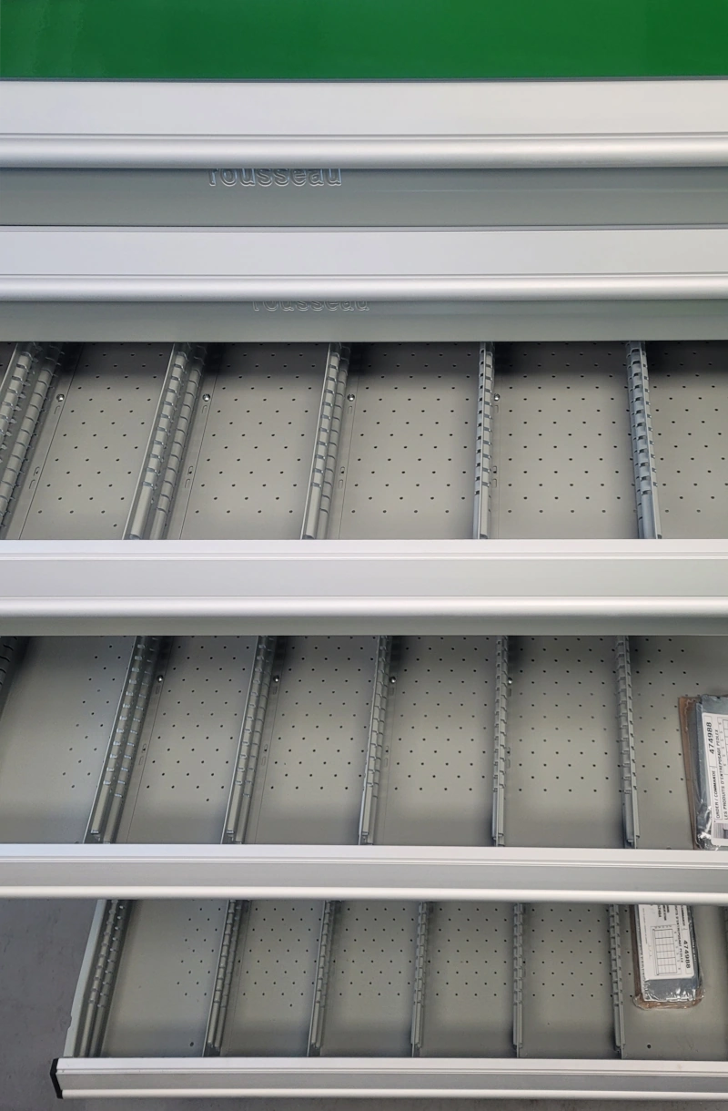 CAB361846 cabinet robuste fixe vert et gris 10 tiroirs Rousseau métal liquidation promotion en stock Pedlex