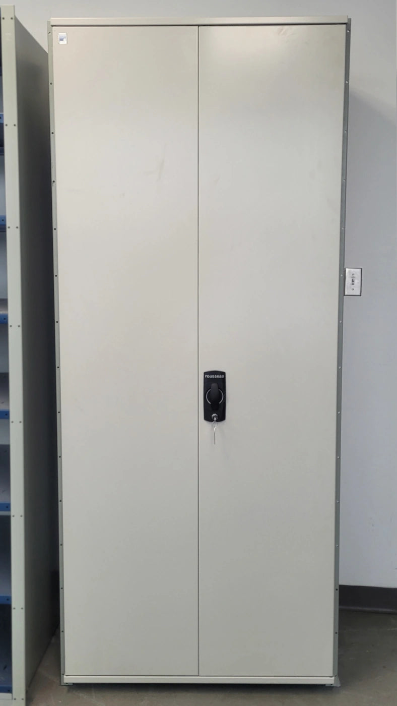 ESF361887-show étagère fermée portes 6 tablettes grises industrielle robuste Rousseau métal Pedlex en stock achat