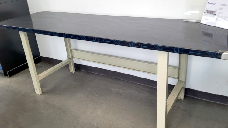 TAB1023034 TABLE DE TRAVAIL ROUSSEAU - DESSUS ACIER INOXYDABLE, PATTES BEIGES, 102x30x32H EN STOCK CHEZ PEDLEX